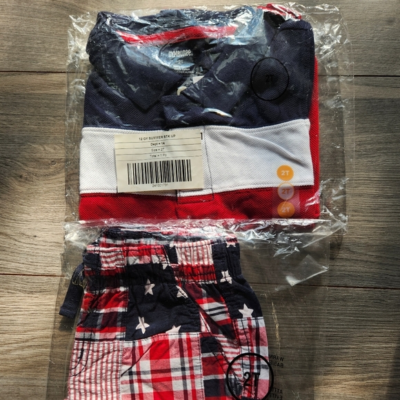 Polo Shirt and Shorts - Picture 2 of 5